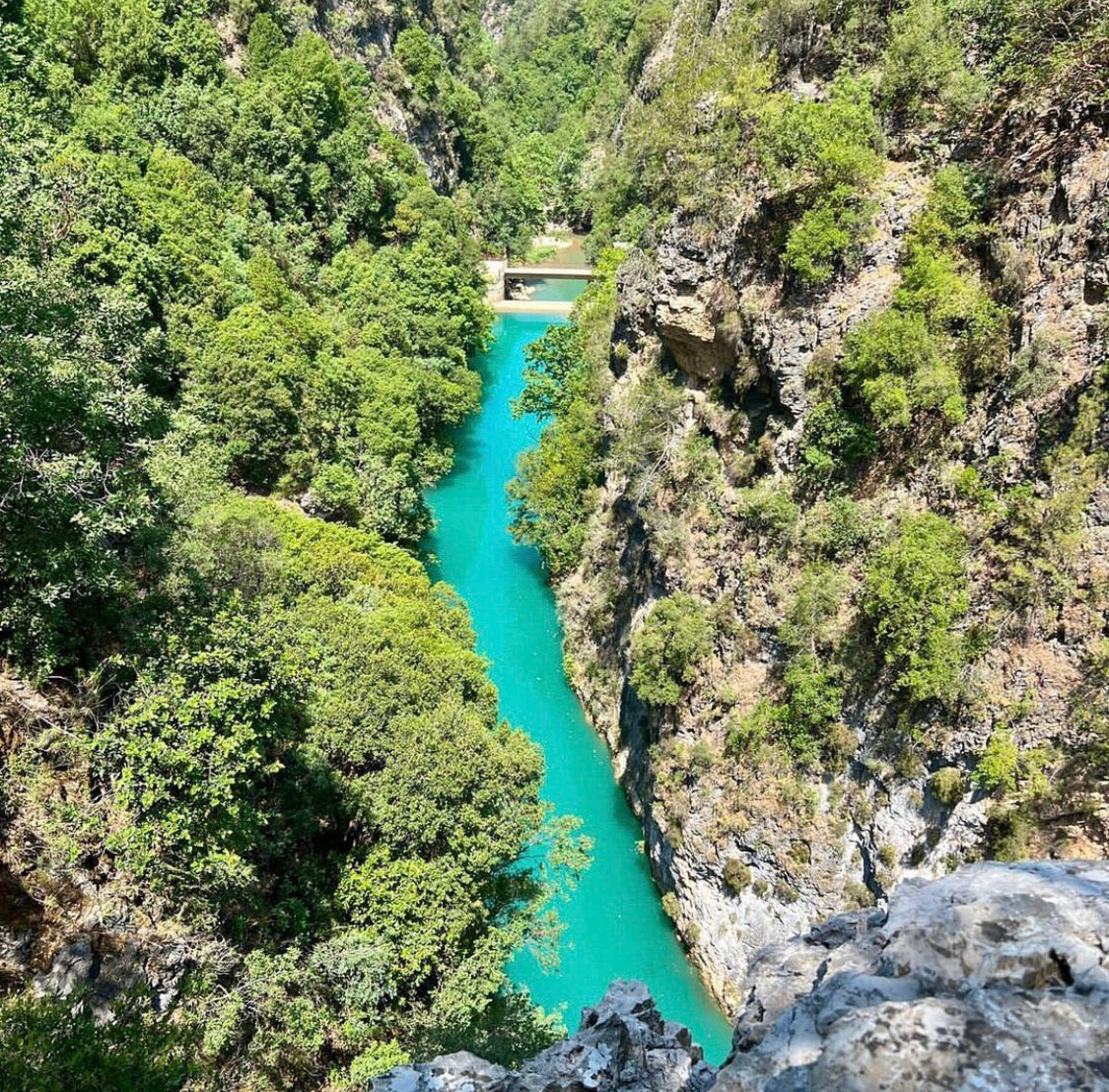 From Beirut: Full-Day Private Trip to Chouwen Lake