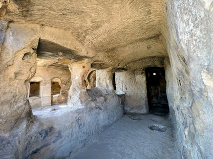 Uplistsikhe Cave City & Gori Tour with Lunch