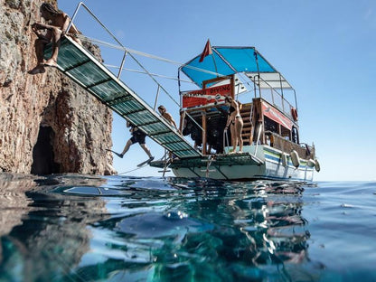Suluada Island Boat Trip w/Lunch & Transfer
