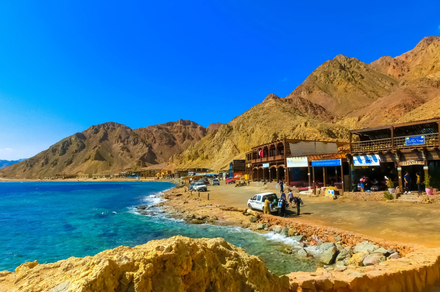 Colored Canyon, Blue Hole & Dahab Day Trip