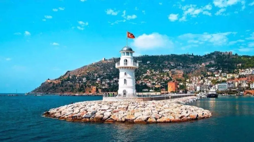 Alanya: Boat Tour with Unlimited Soft Drinks Lunch & Hotel Pickup