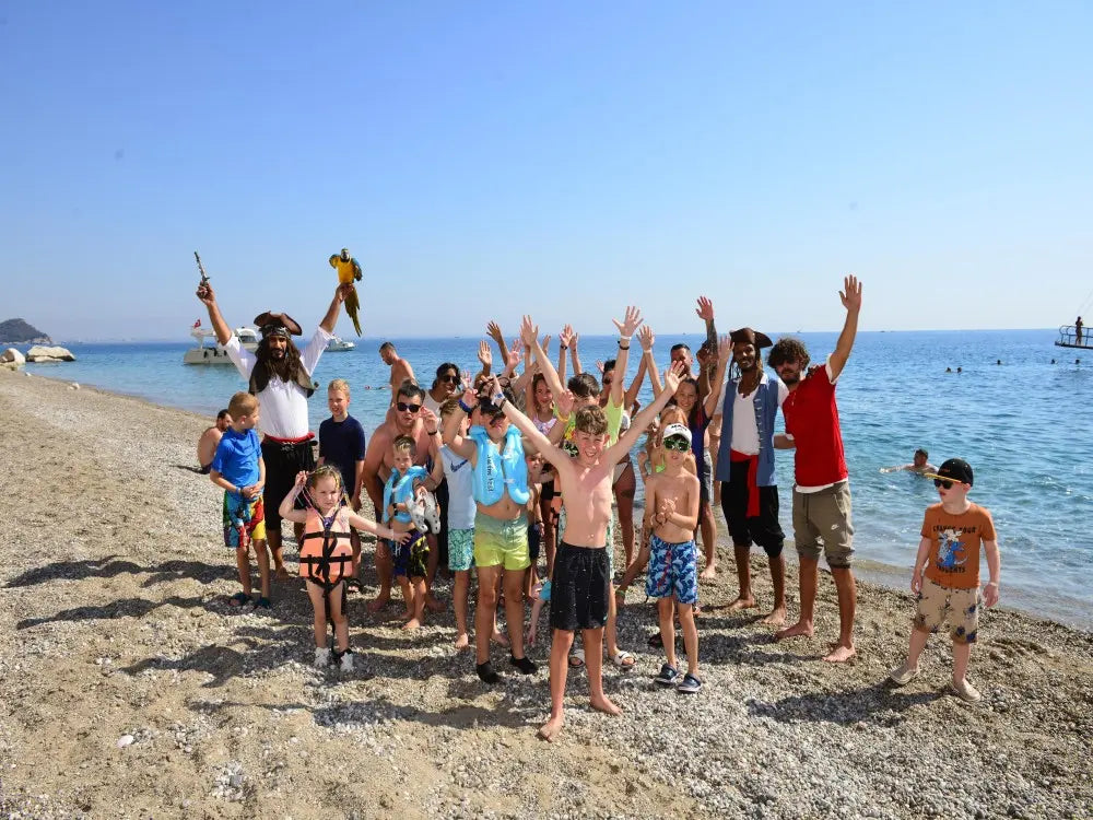 Alanya Pirate Boat Trip with Lunch & Unlimited Soft Drinks